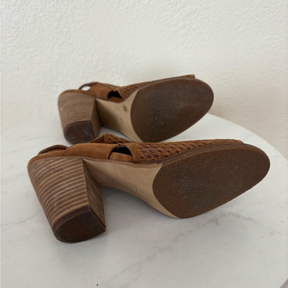 Leather and suede heeled sandals - Picture 5 of 5